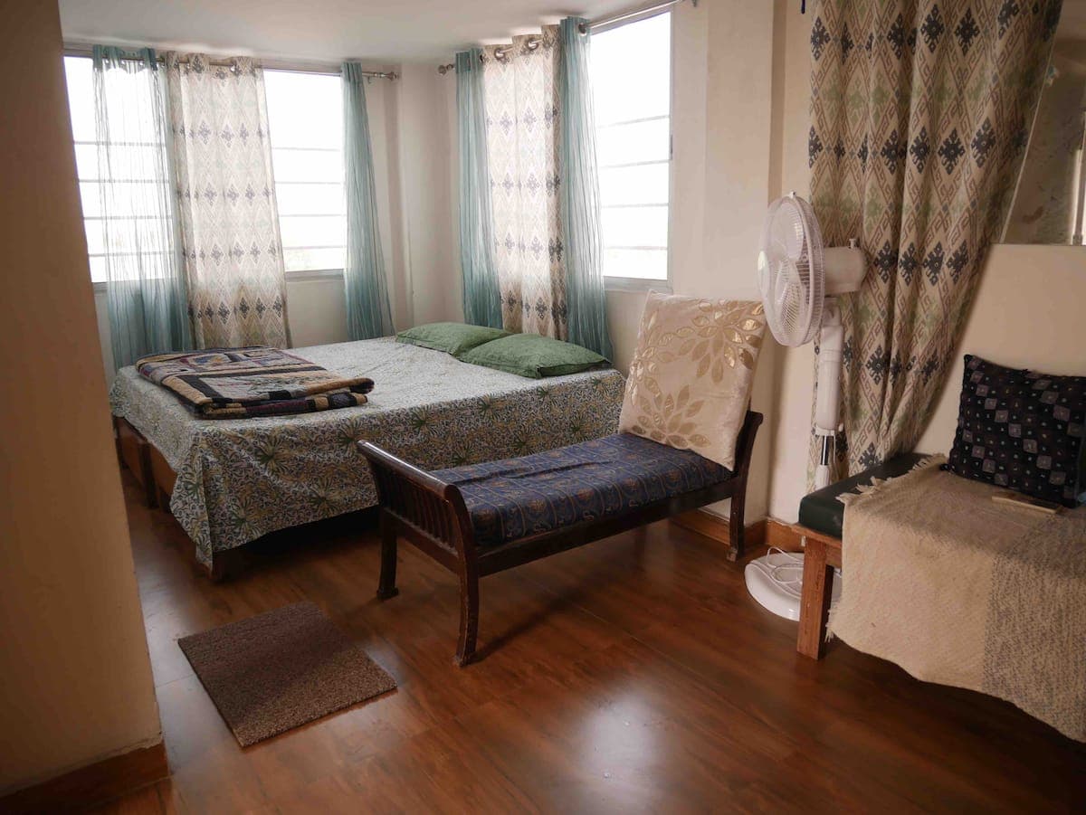 New Delhi Nest: Charming Unit for 1 Guest with Stunning Comfort